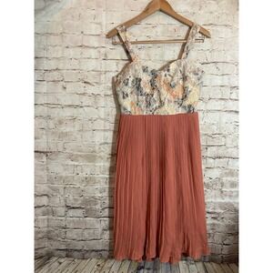 Pink Martini Dress Medium Salmon Pink Babydoll Lace Pleated Romantic Midi‎ Flowy